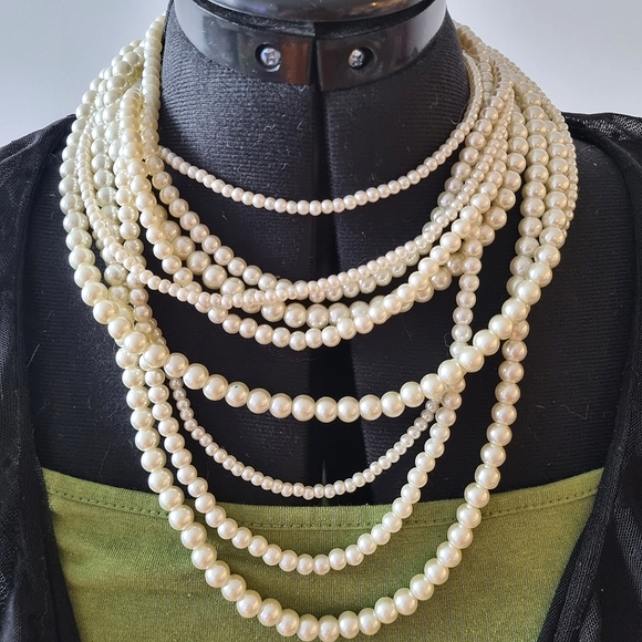Jewelry | Faux Pearl Necklace | Poshmark